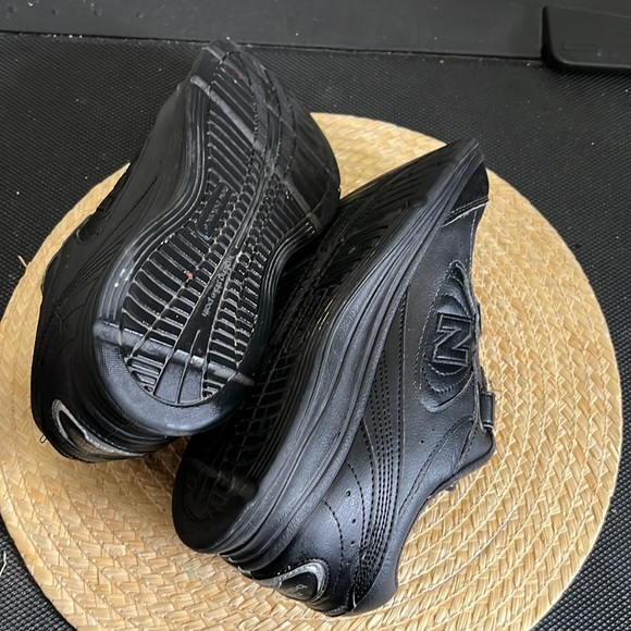 New balance 577 Leather Sneakers Size 9.5 - Picture 10 of 10